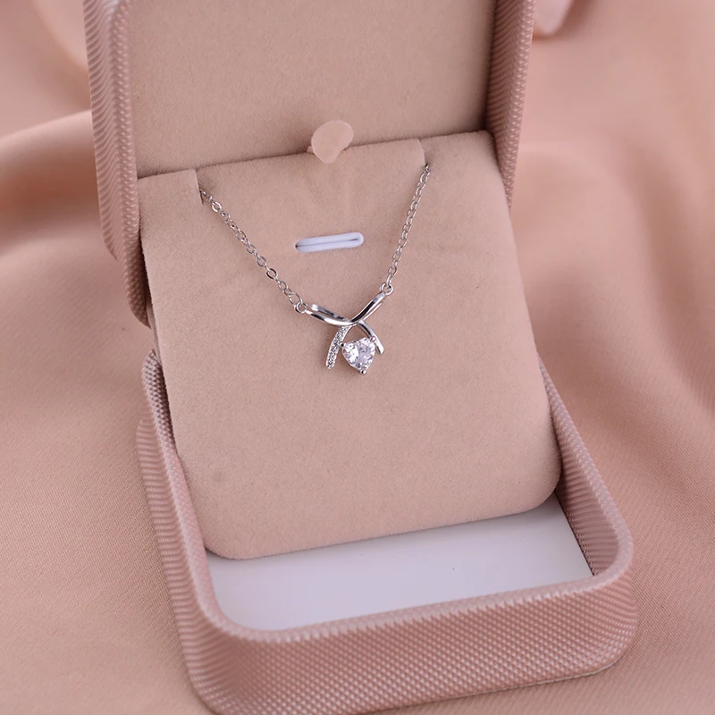 Fashion 925 Sterling Silver Heart Necklace Sparkling Zircon Heart Pendant Collar Chain Wedding Jewelry Accessories Party Gifts