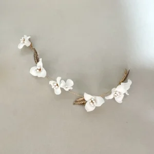 SLBRIDAL Handmade Rhinestones Porcelain Flower Crystals Pearls Bridal Headband Hair Comb Wedding Hair Accessories Women Jewelry