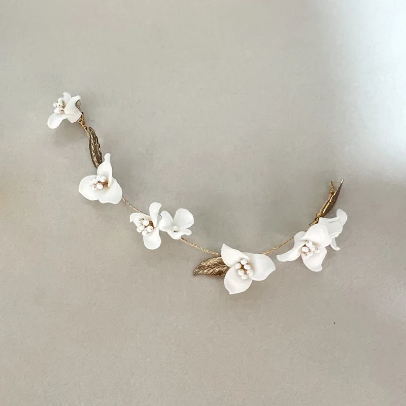 SLBRIDAL Handmade Rhinestones Porcelain Flower Crystals Pearls Bridal Headband Hair Comb Wedding Hair Accessories Women Jewelry